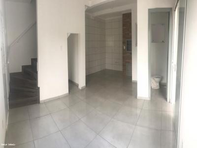 Casa Duplex para Venda, em Santa Cruz do Sul, bairro Santo Inácio, 2 dormitórios, 2 banheiros, 1 vaga