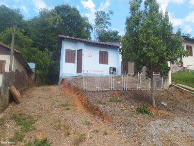 Casa para Venda, em Santa Cruz do Sul, bairro Aliança, 2 dormitórios, 1 banheiro